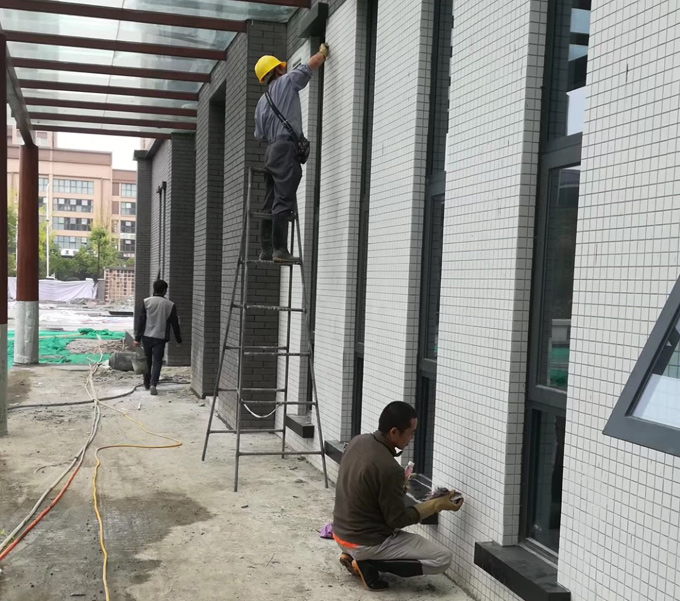 新樓盤新建筑外墻清洗、建筑清洗工作